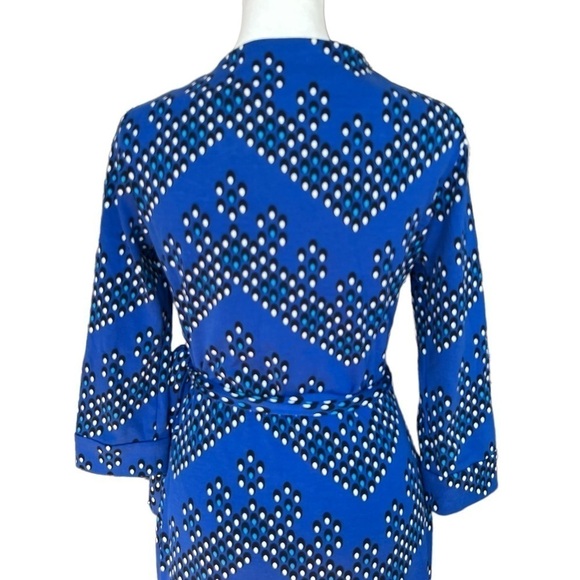 DIANE VON FURSTENBURG New Julian Two Wrap Dress - Picture 4 of 5